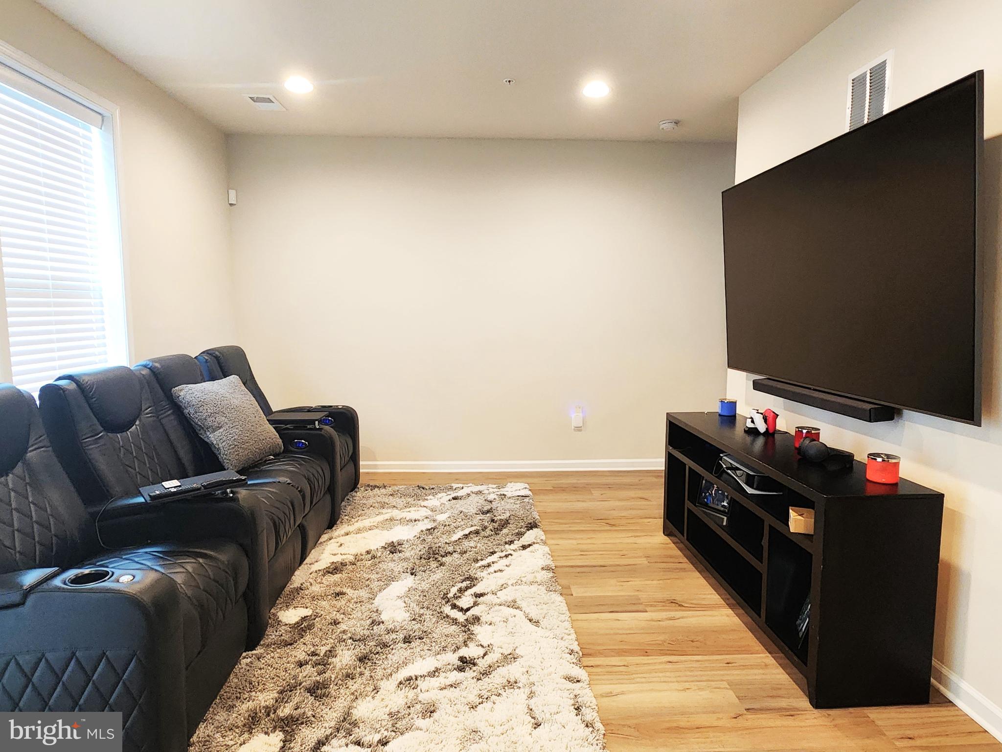 Real estate listing preview #27