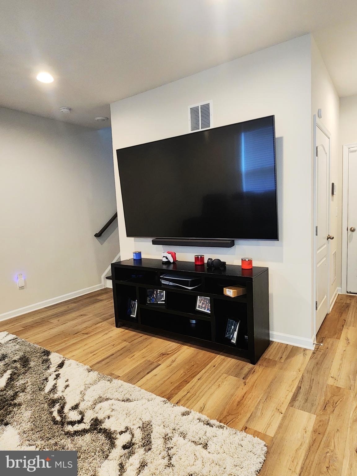 Real estate listing preview #31