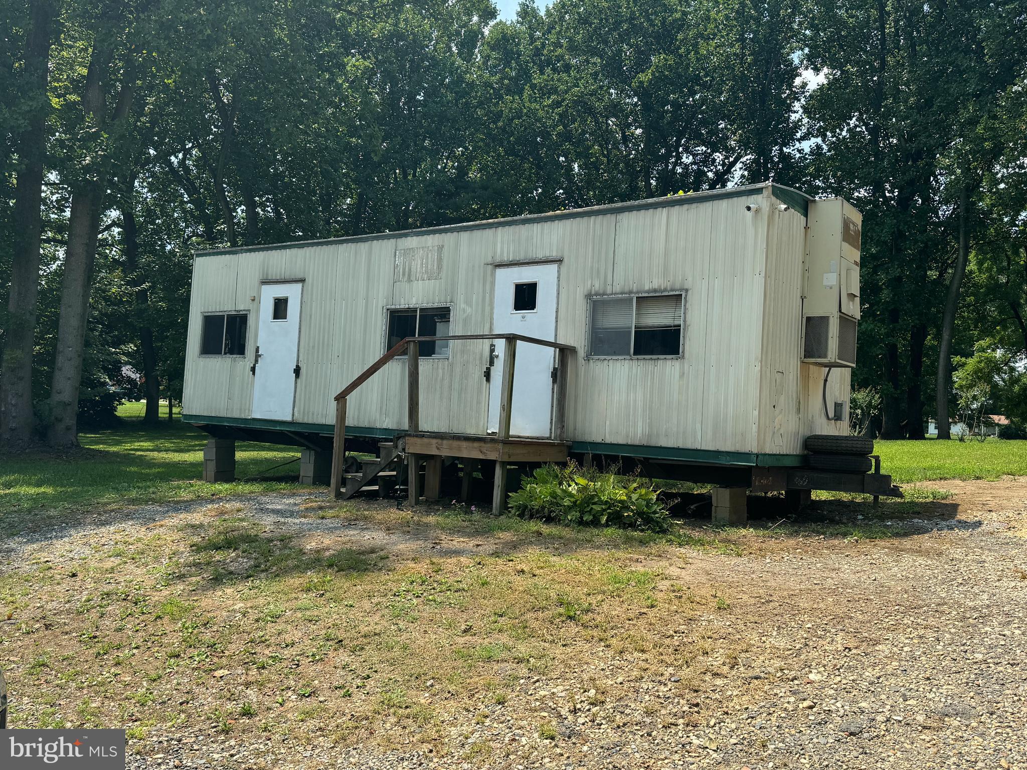 Real estate listing preview #3