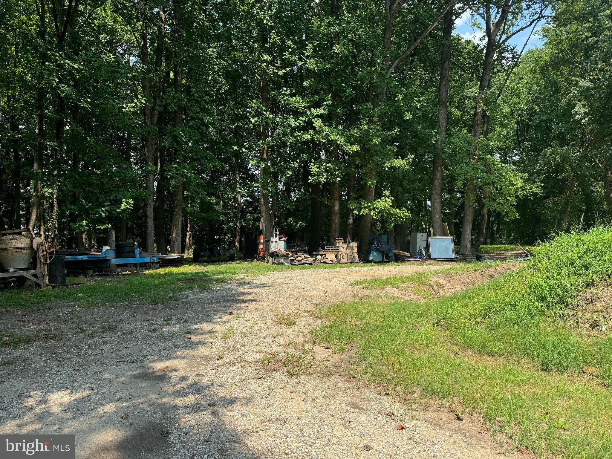 Real estate listing preview #11