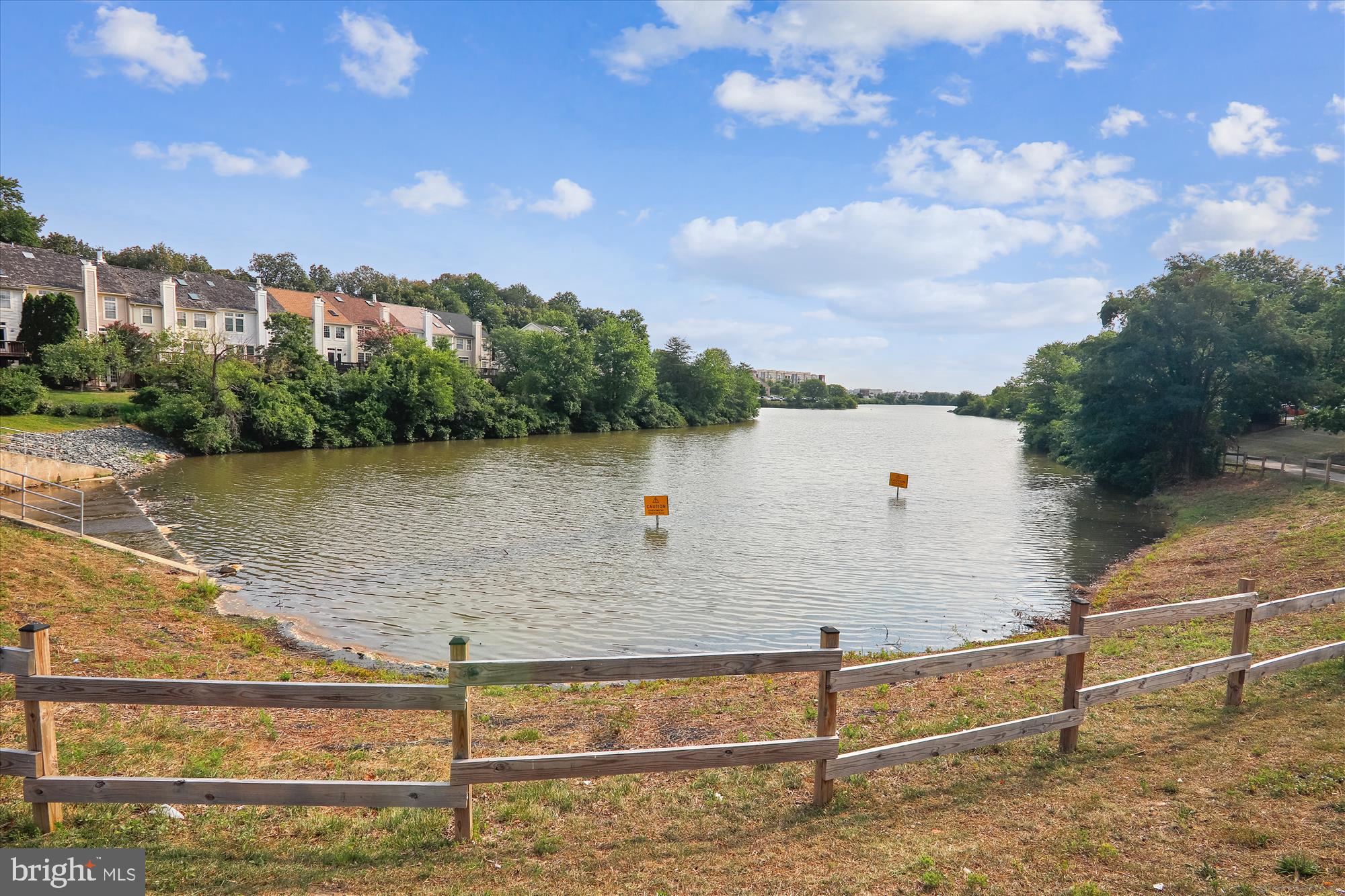 Real estate listing preview #30