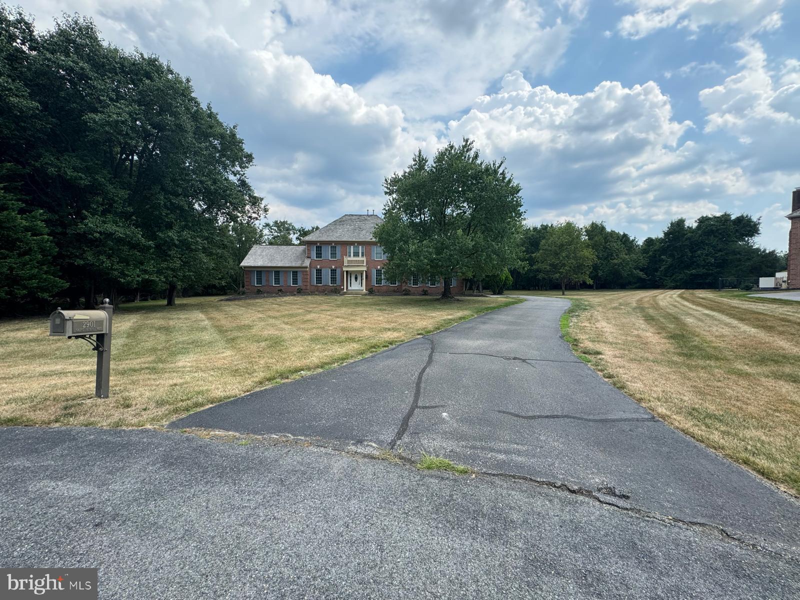 Real estate listing preview #28