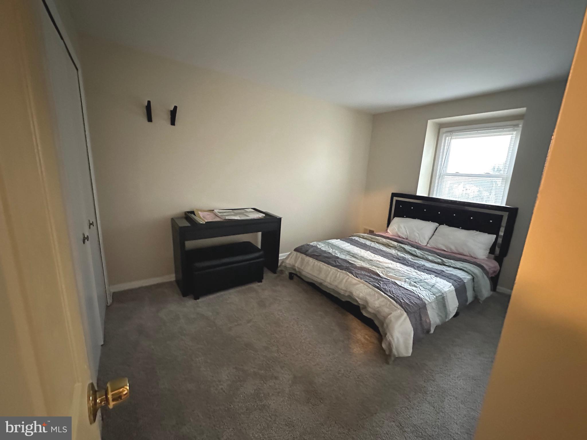 Real estate listing preview #9