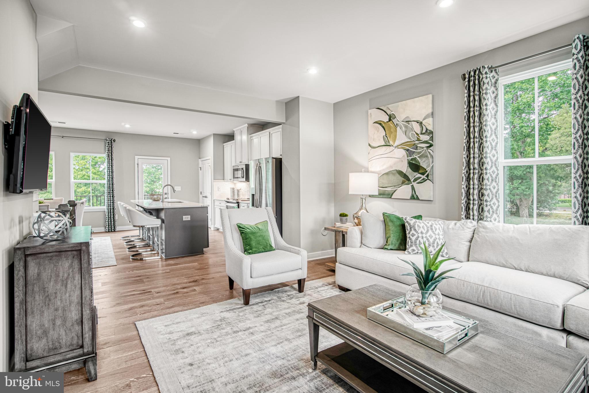 Real estate listing preview #6