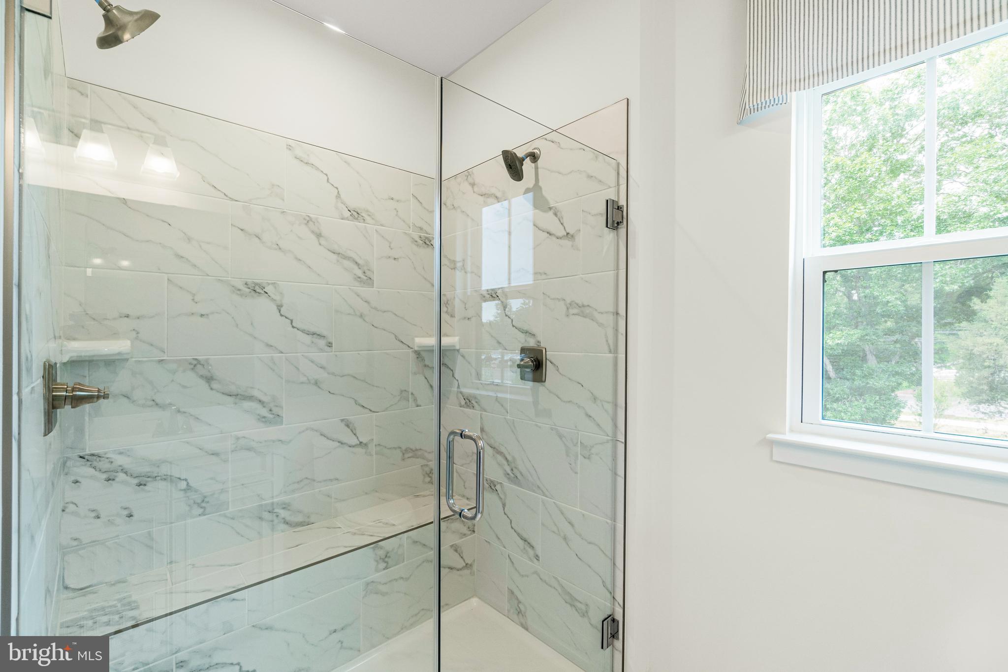 Real estate listing preview #13