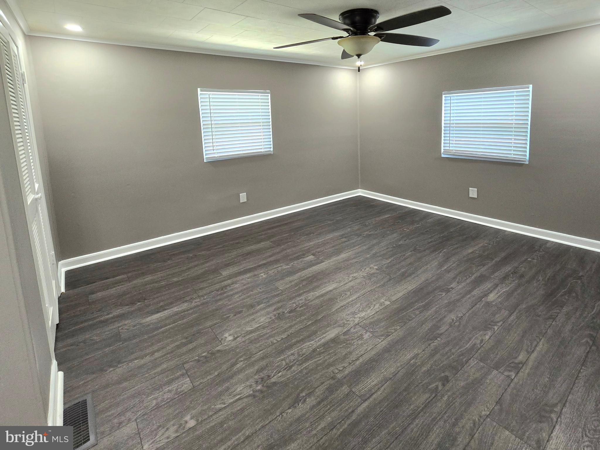 Real estate listing preview #55