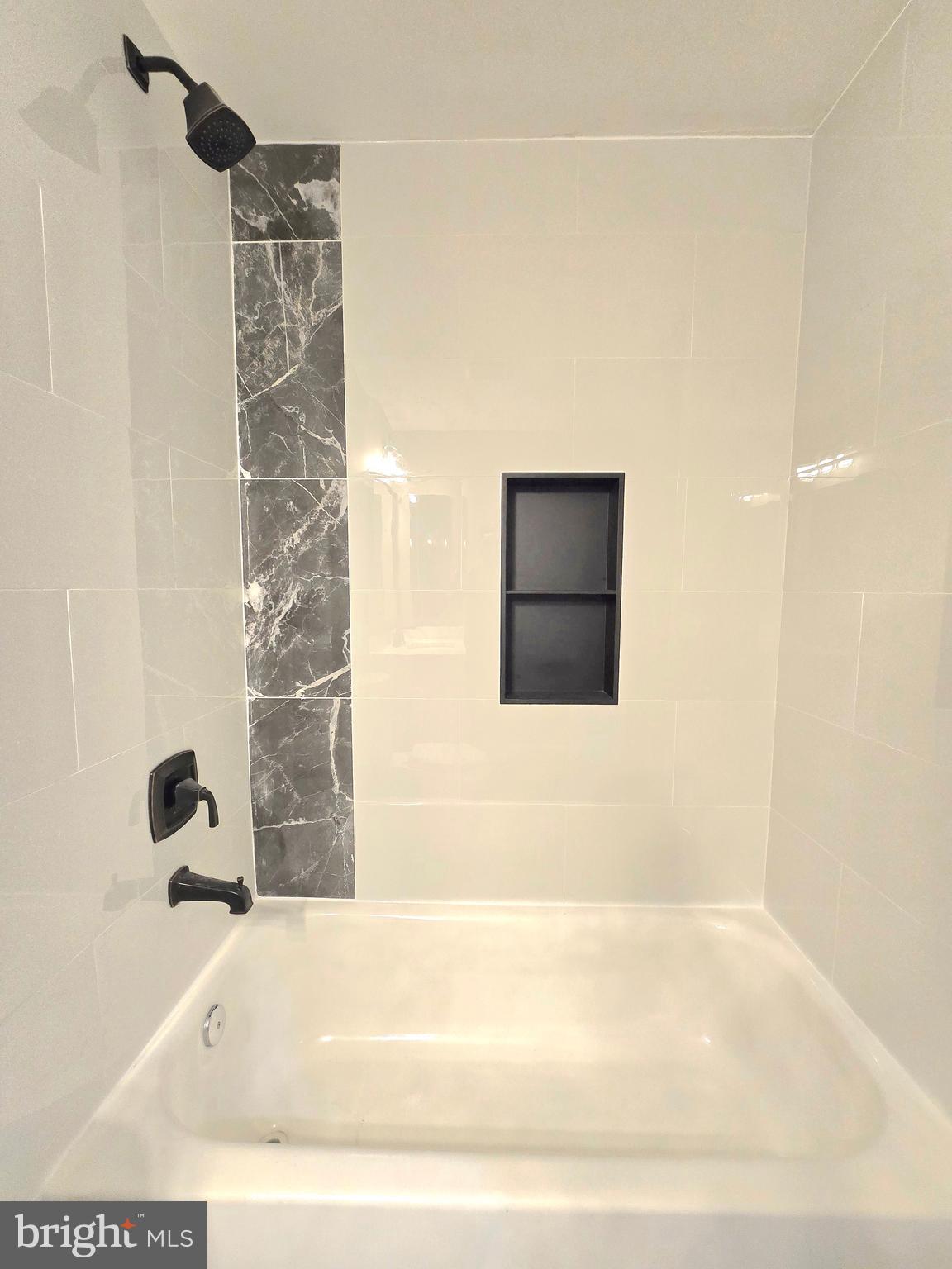 Real estate listing preview #28