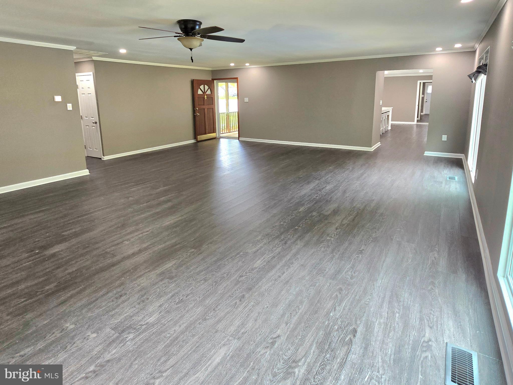 Real estate listing preview #11