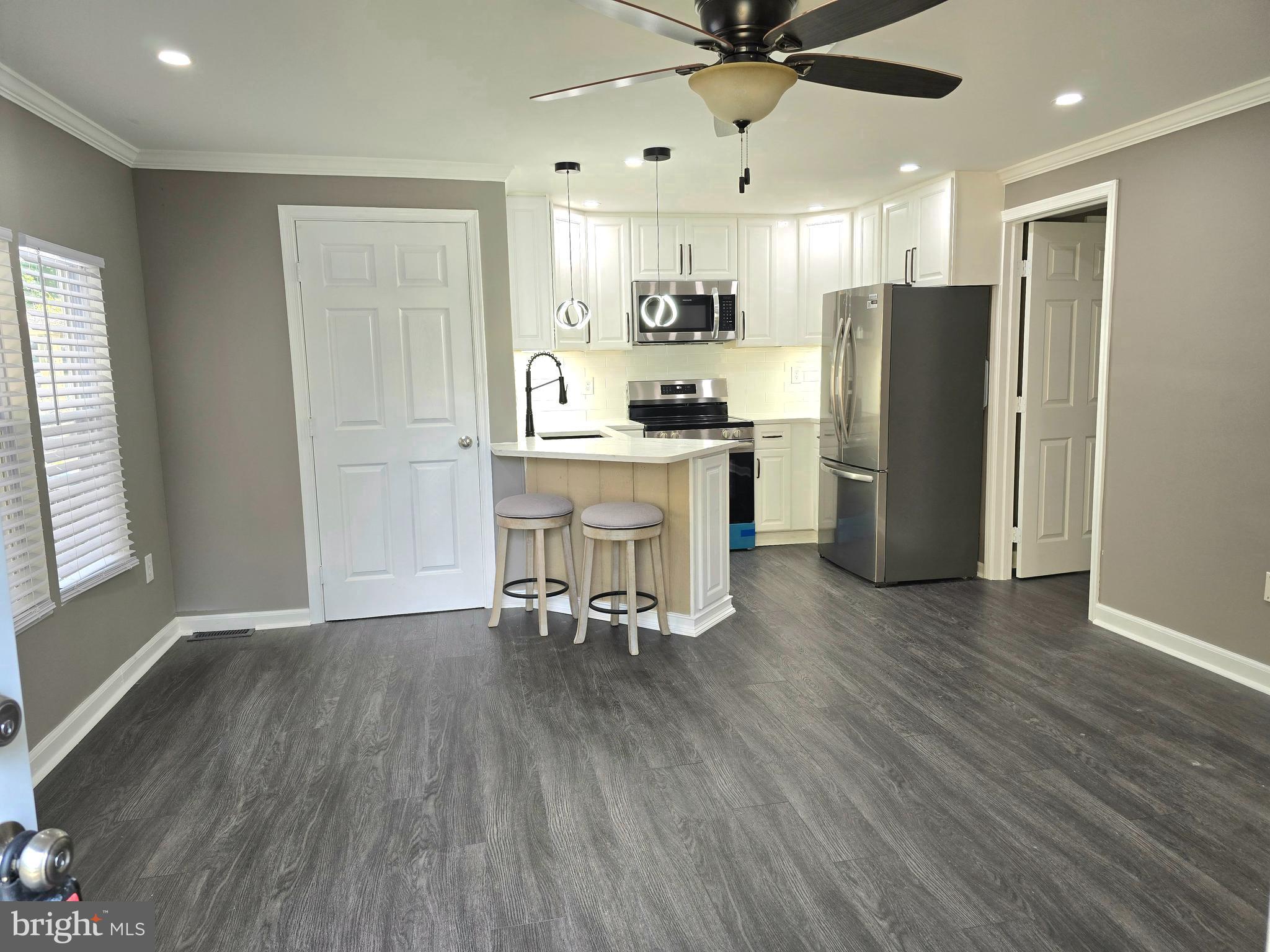 Real estate listing preview #48