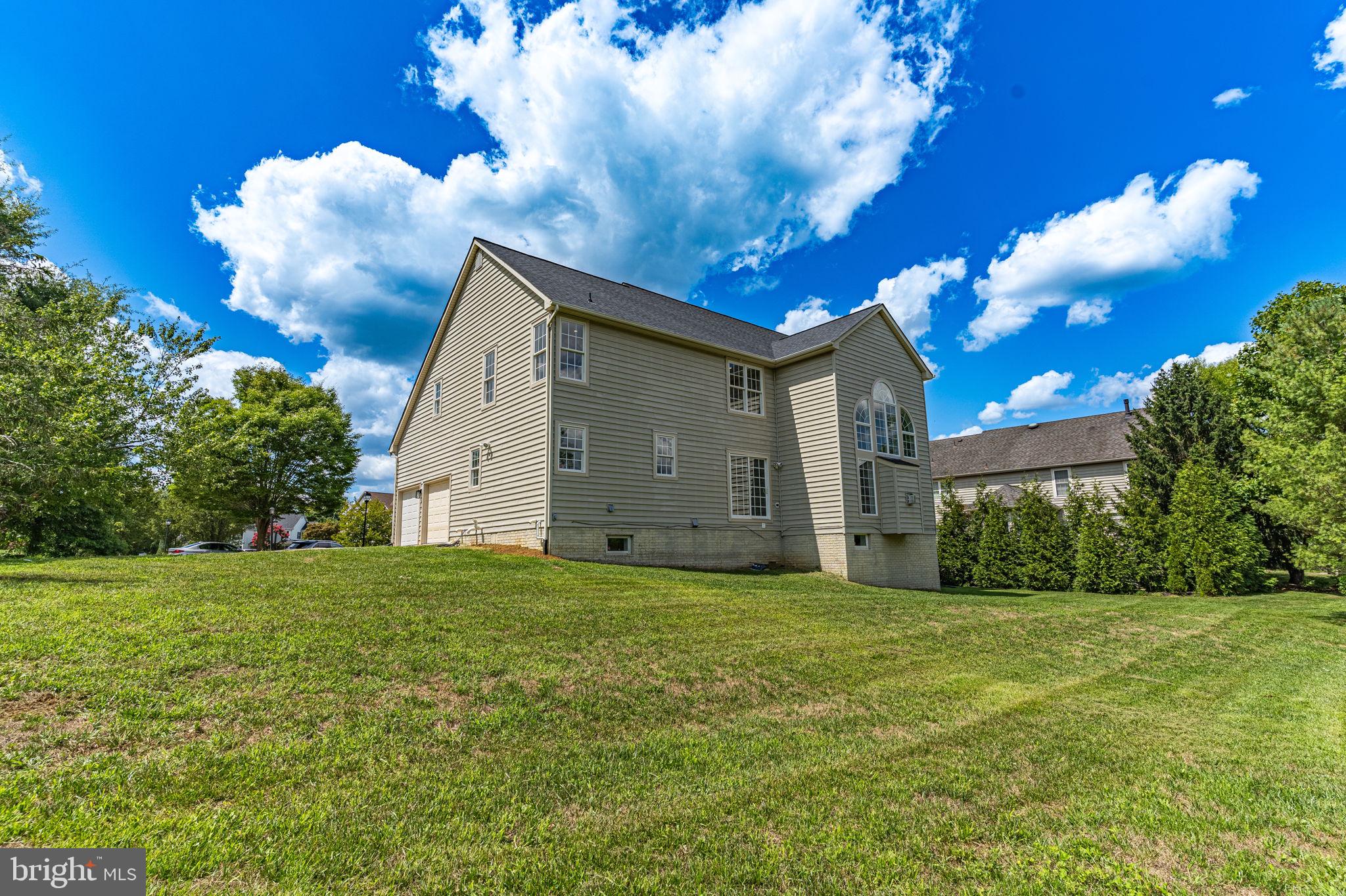 Real estate listing preview #58