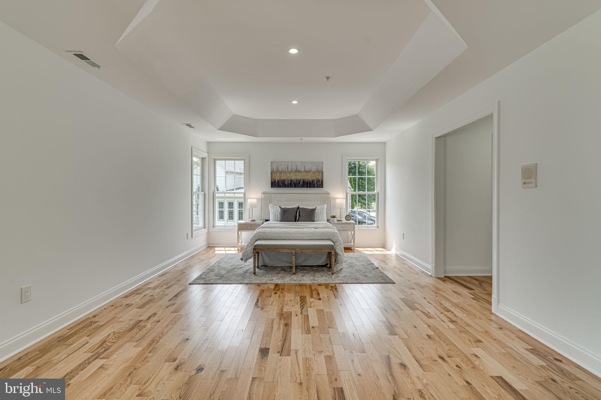 Real estate listing preview #22