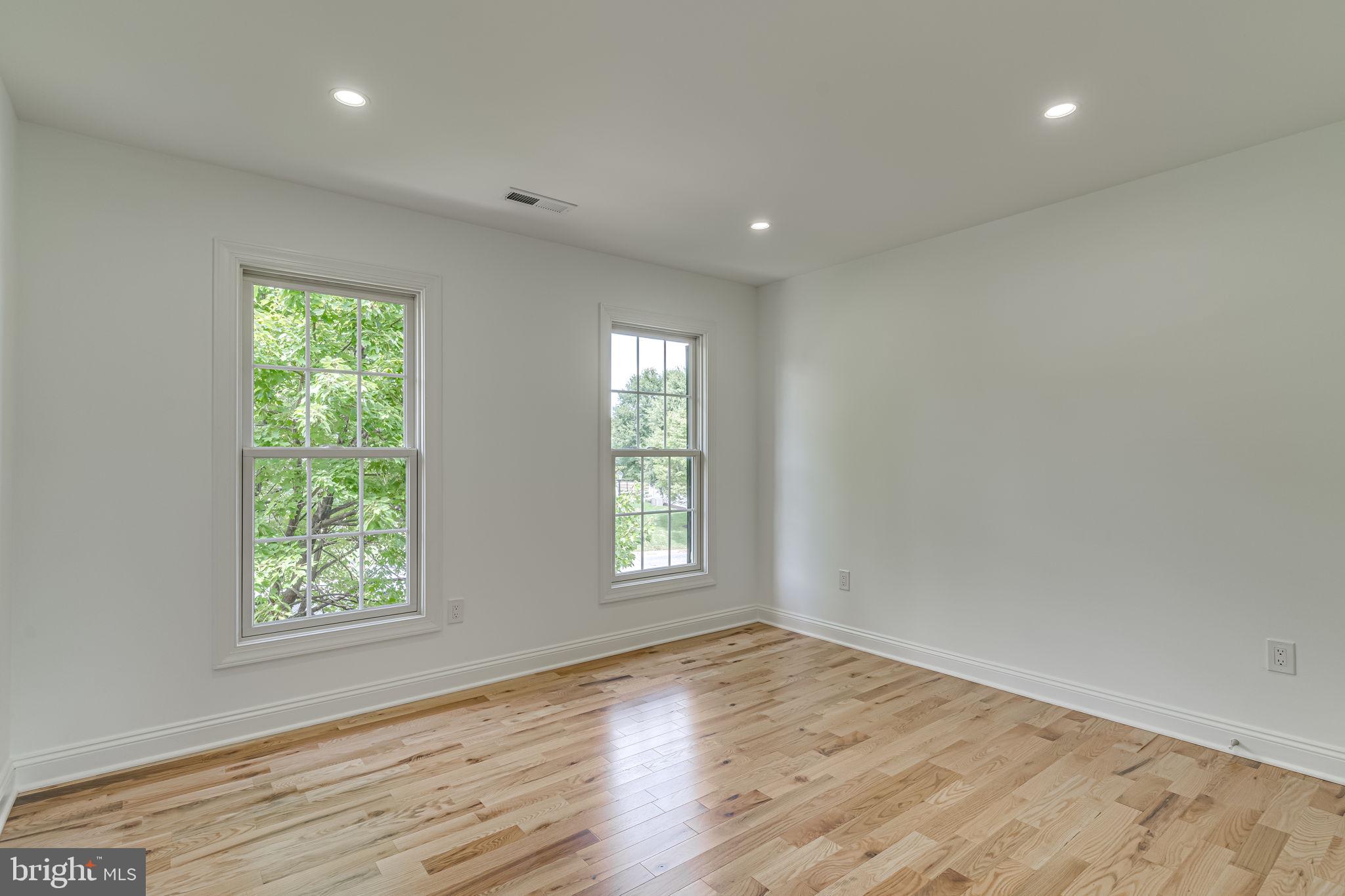 Real estate listing preview #41