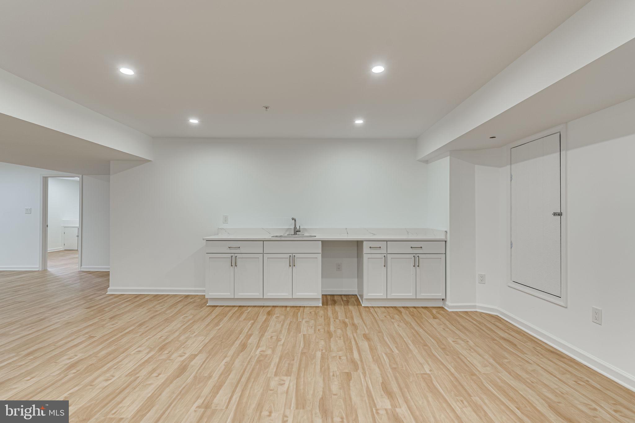 Real estate listing preview #48