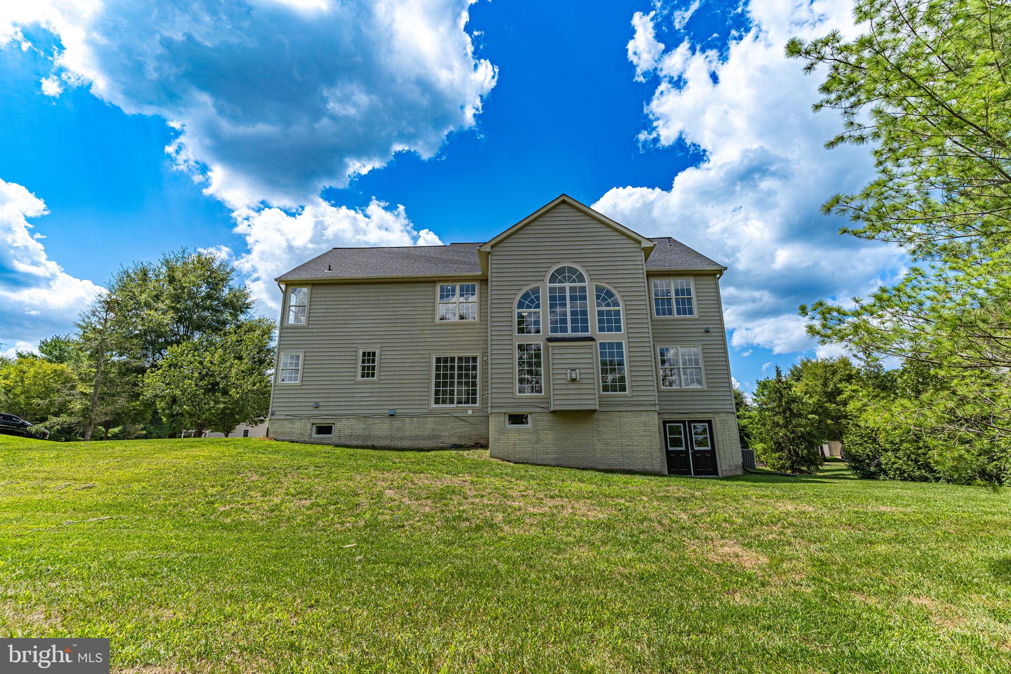 Real estate listing preview #57