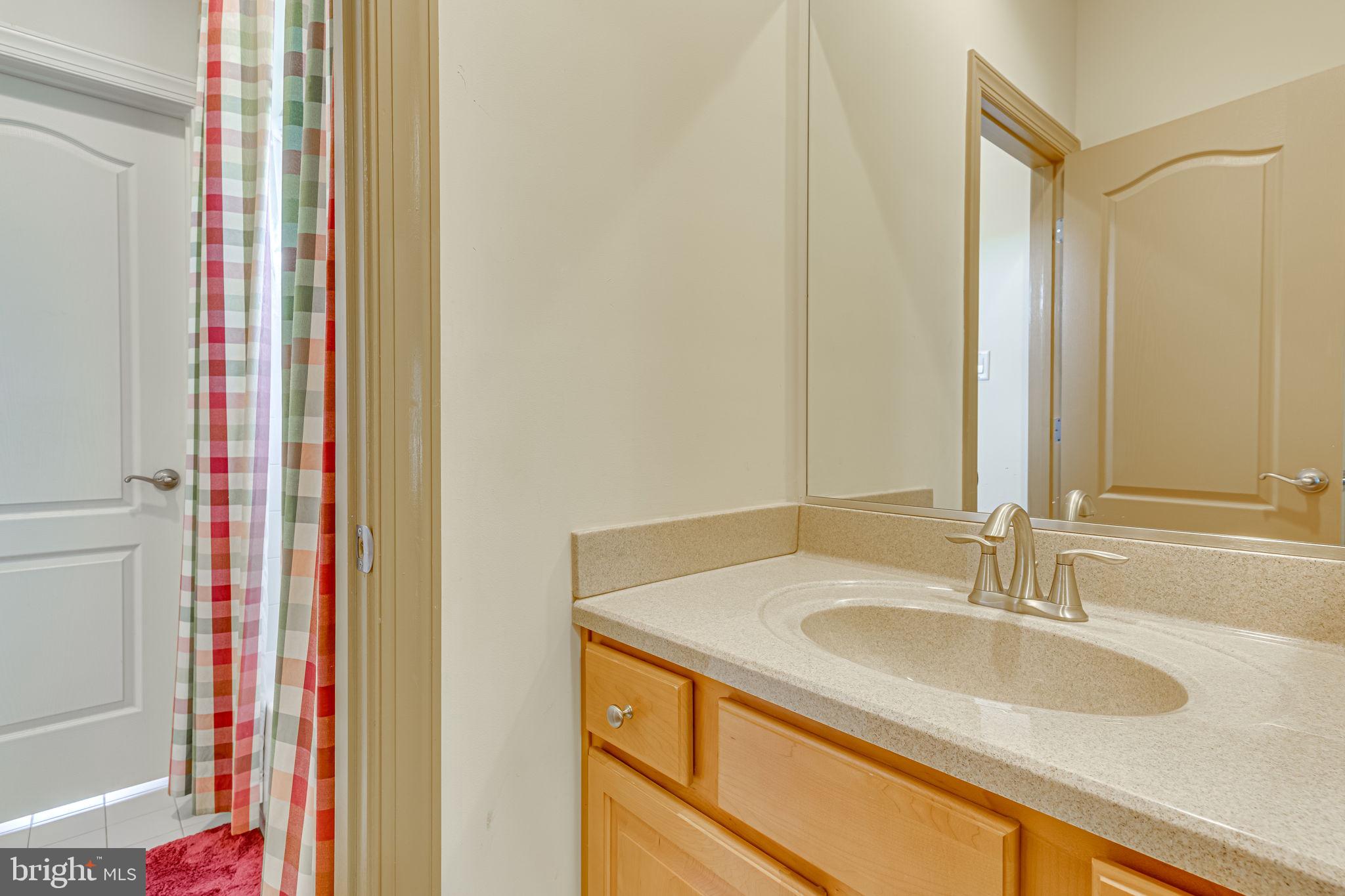 Real estate listing preview #34