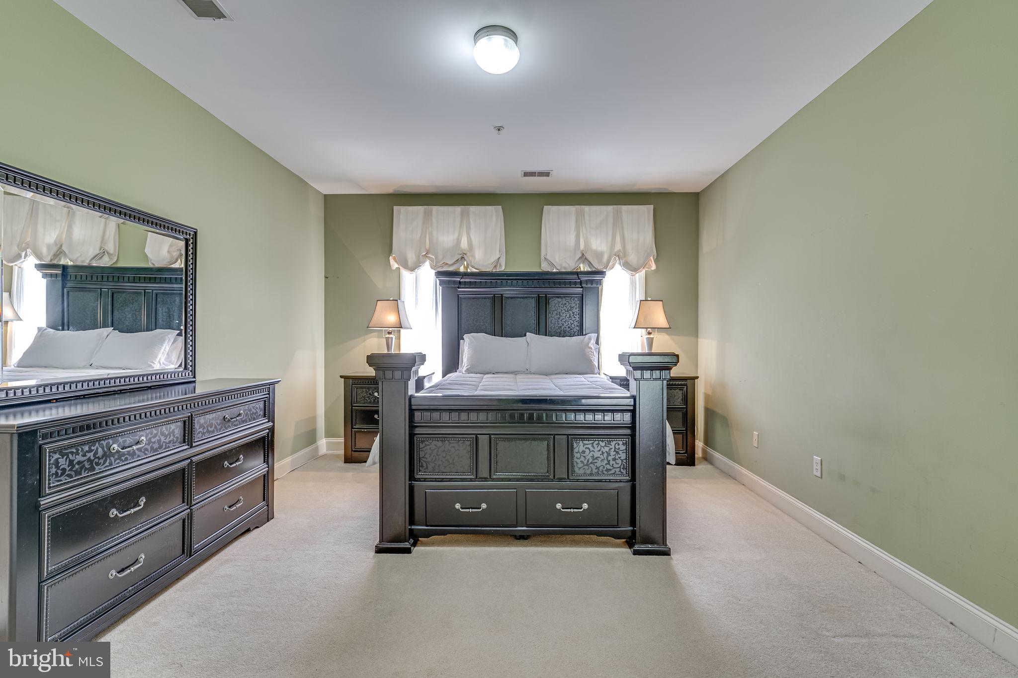 Real estate listing preview #35