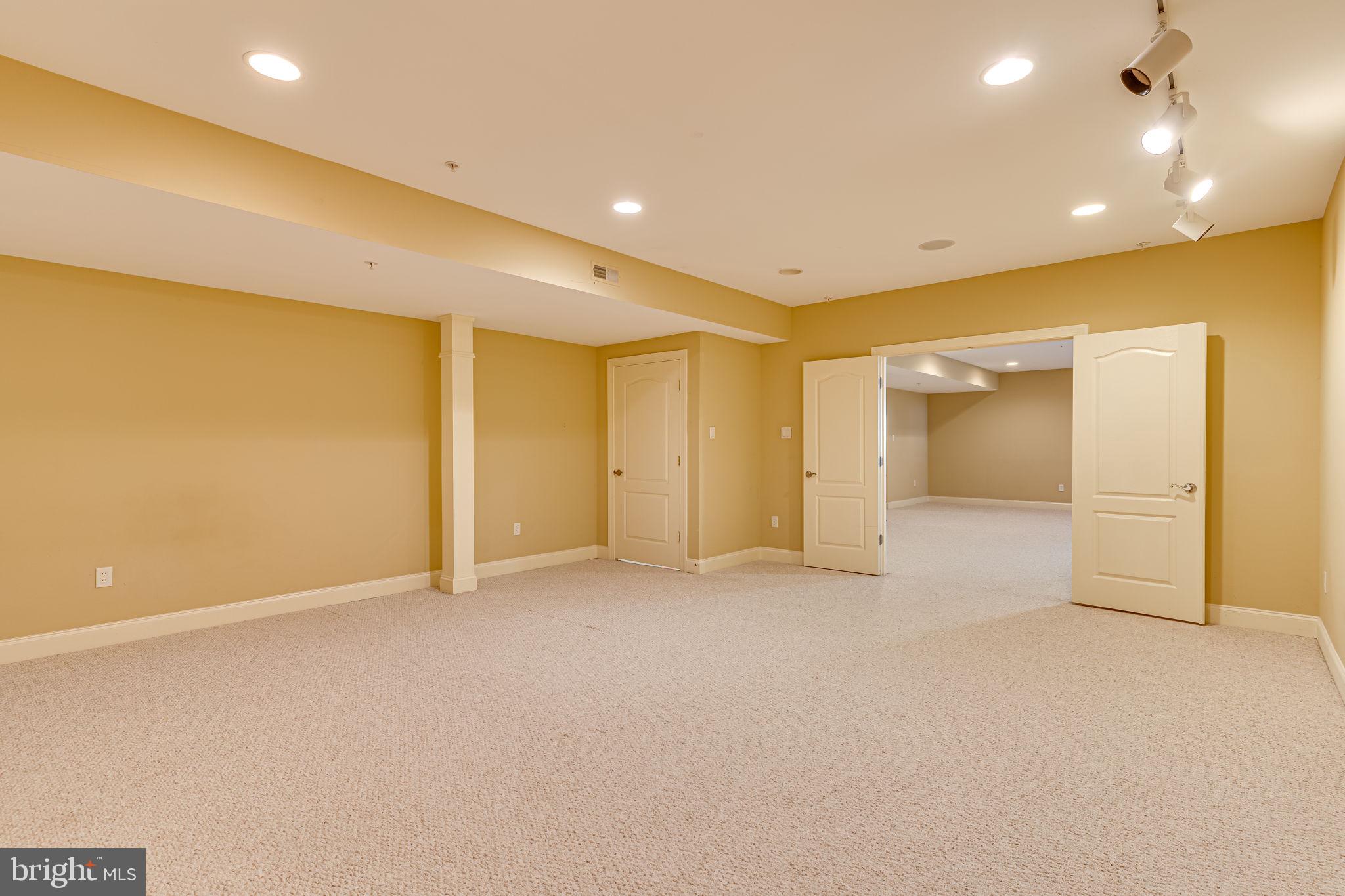 Real estate listing preview #49