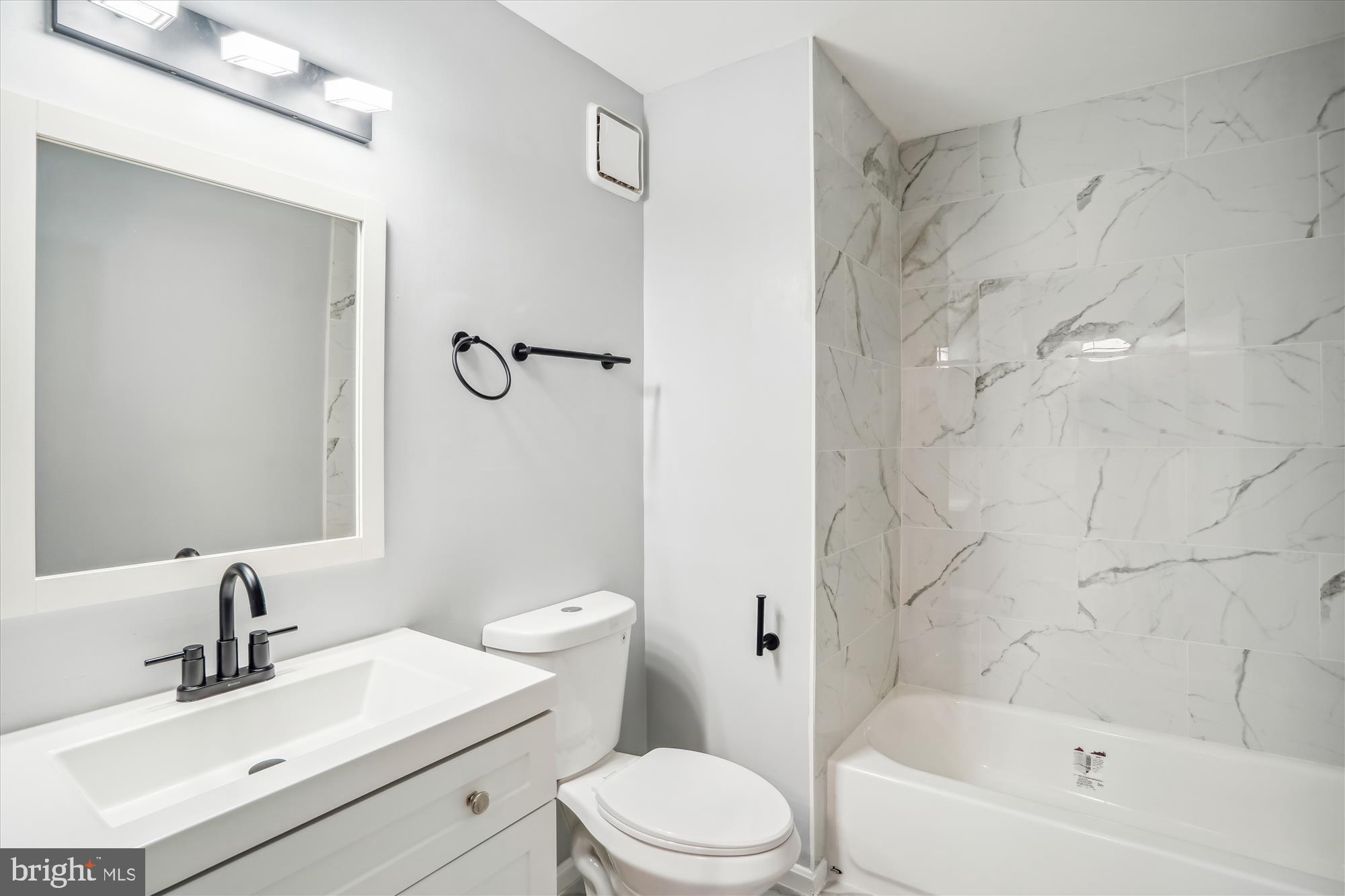 Real estate listing preview #27