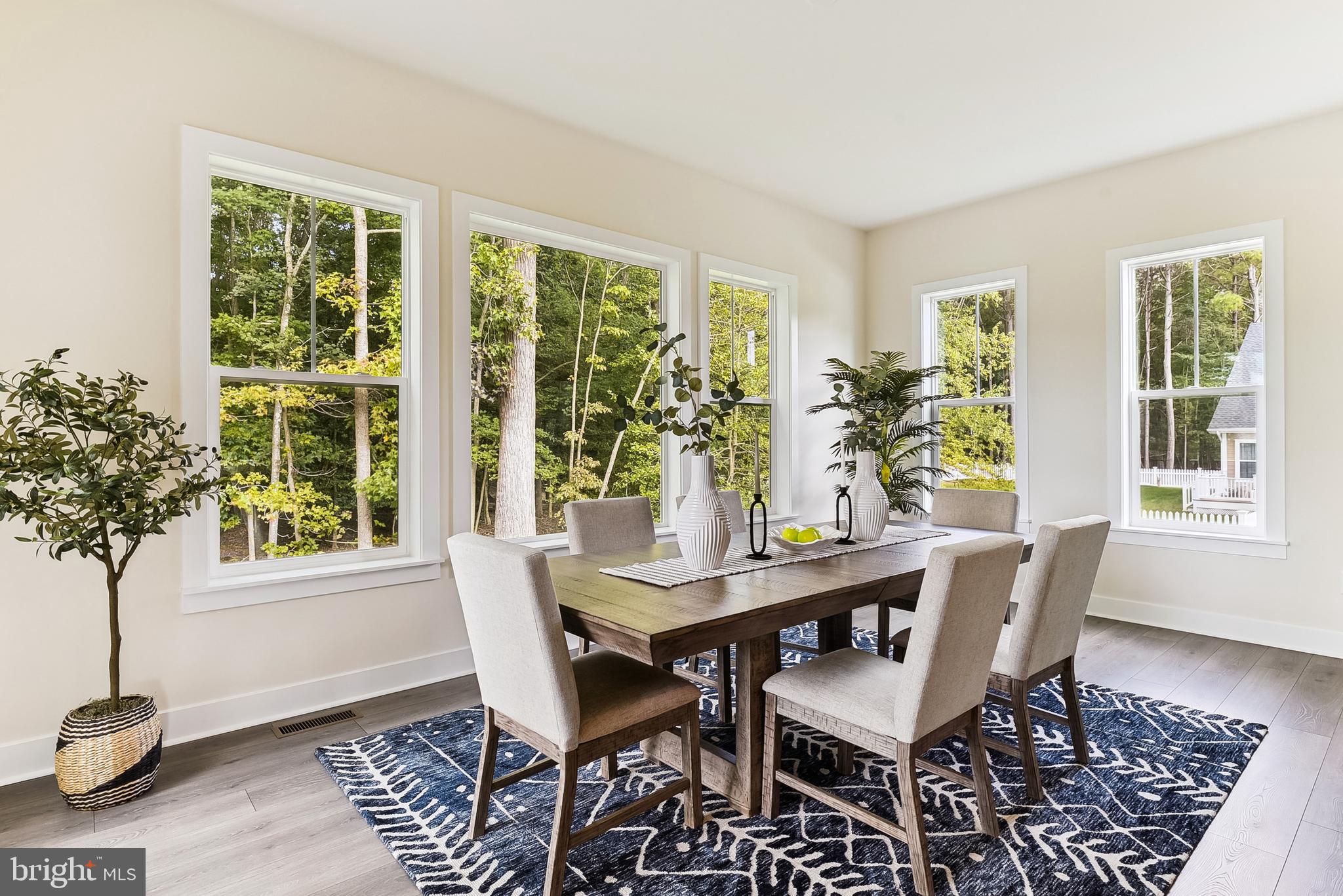 Real estate listing preview #2