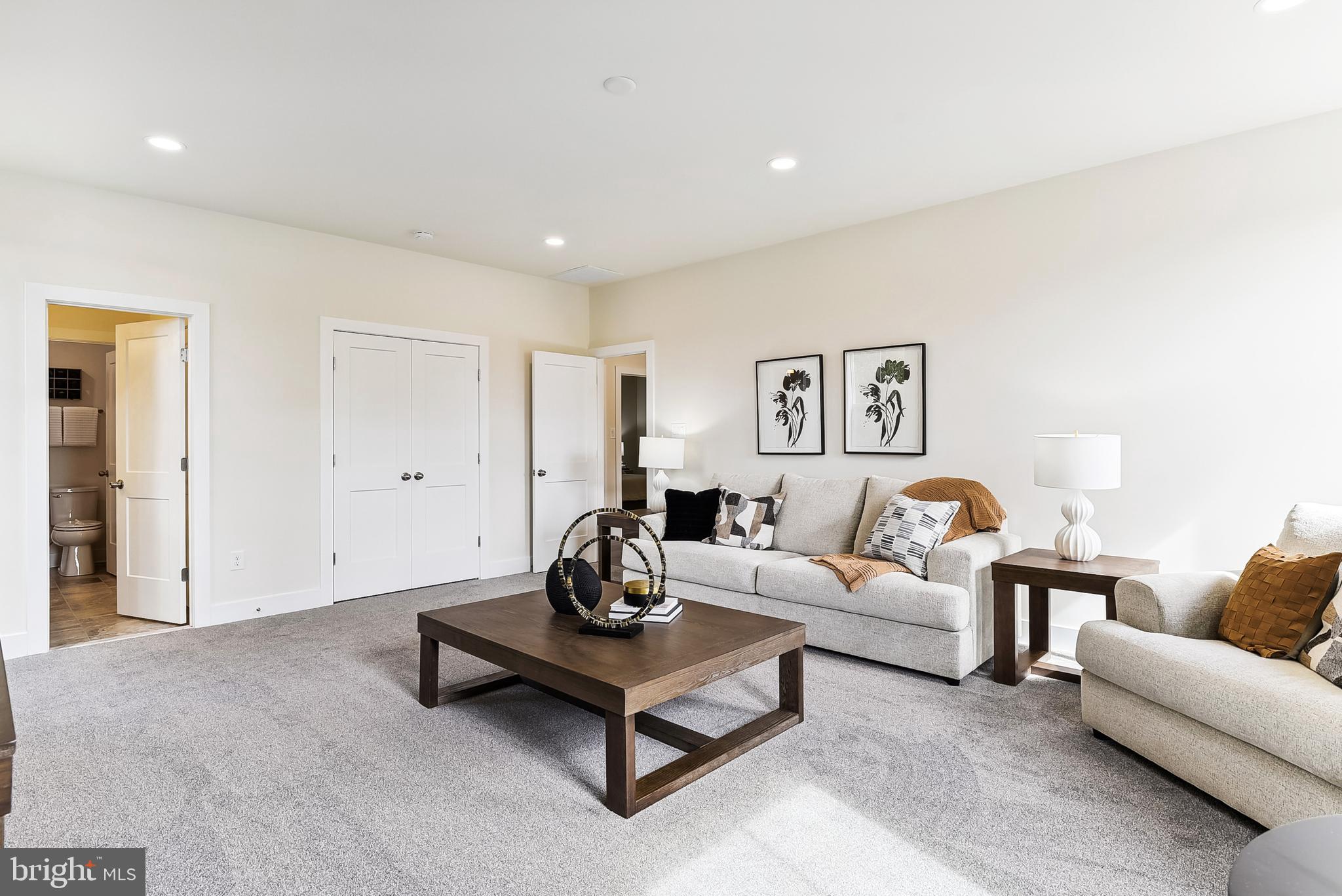 Real estate listing preview #35