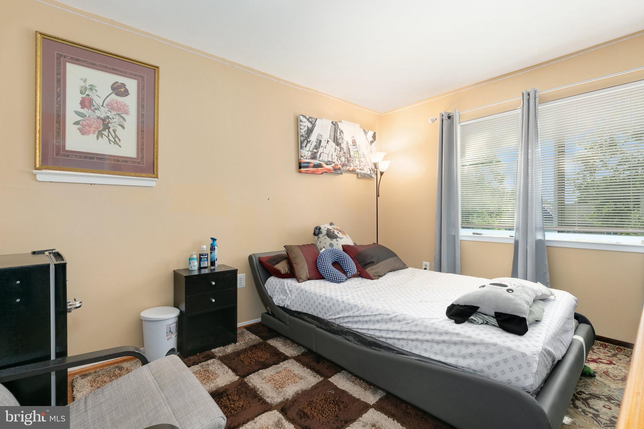 Real estate listing preview #15