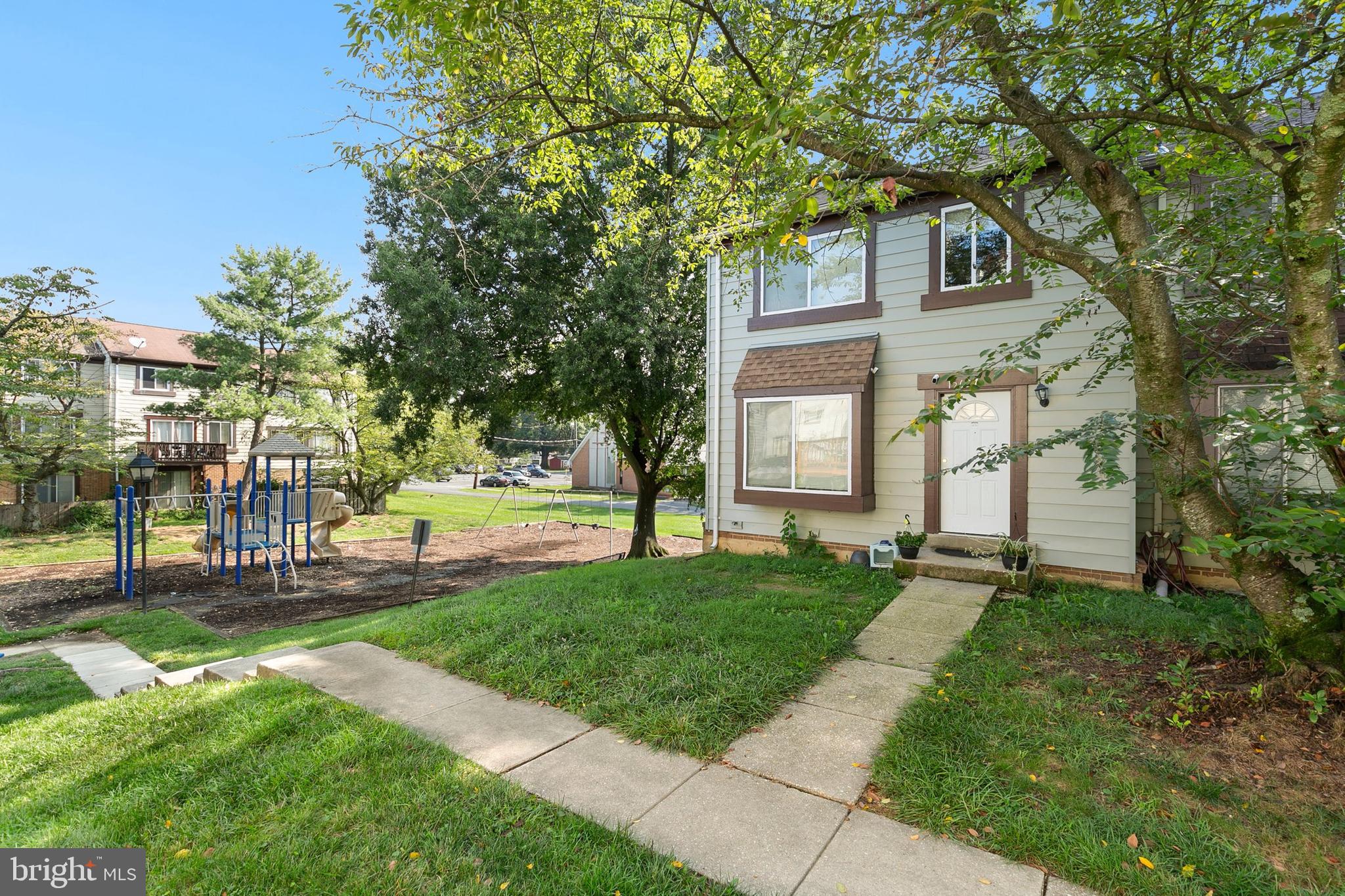 Real estate listing preview #32