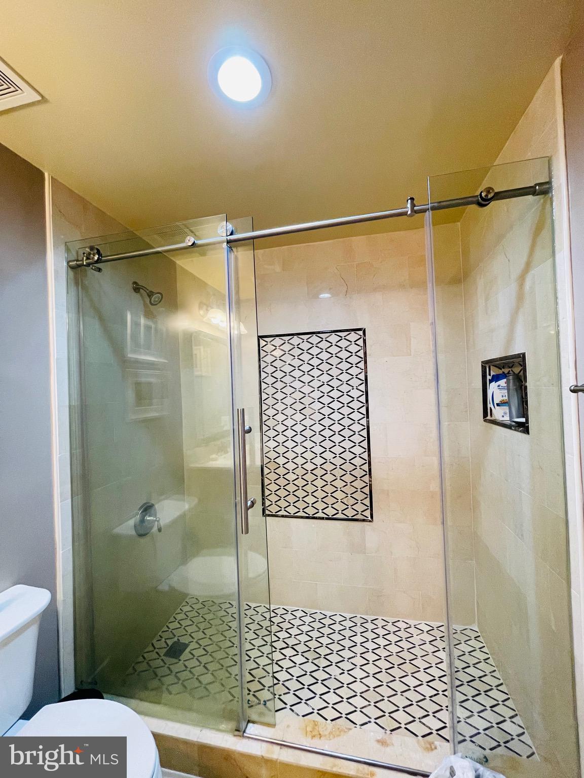 Real estate listing preview #51