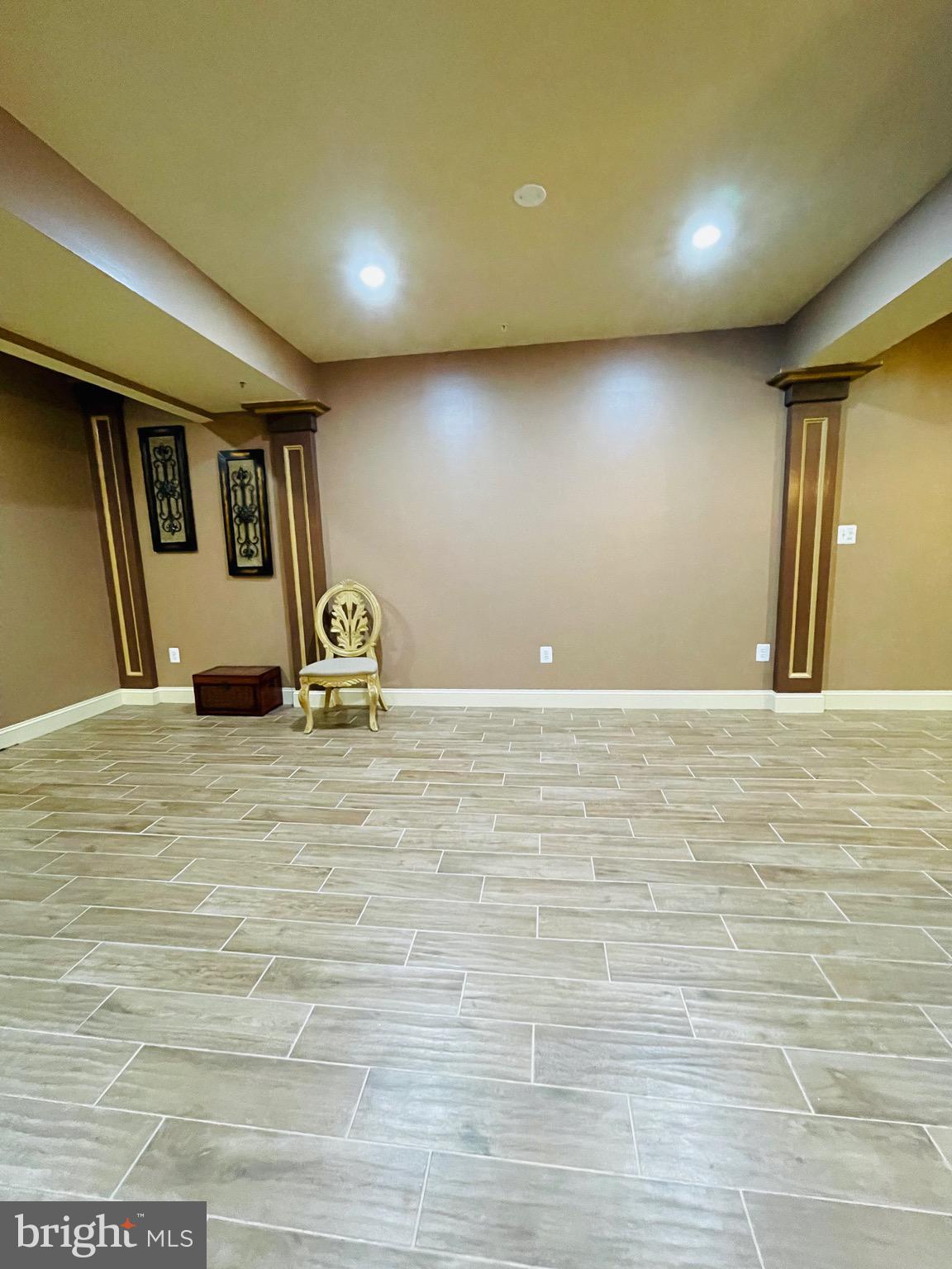 Real estate listing preview #54