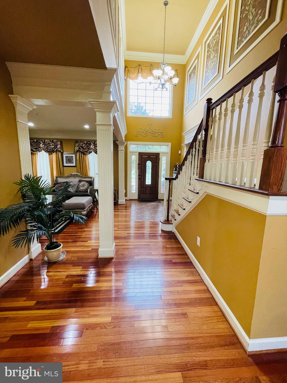 Real estate listing preview #7