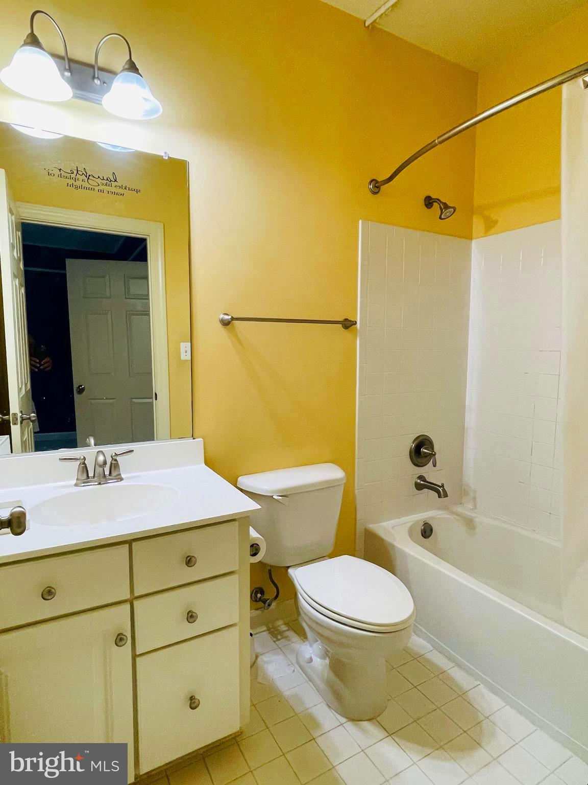 Real estate listing preview #32