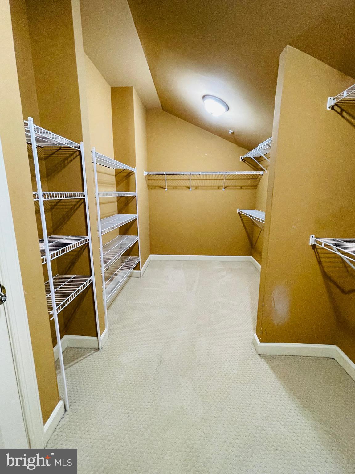 Real estate listing preview #27