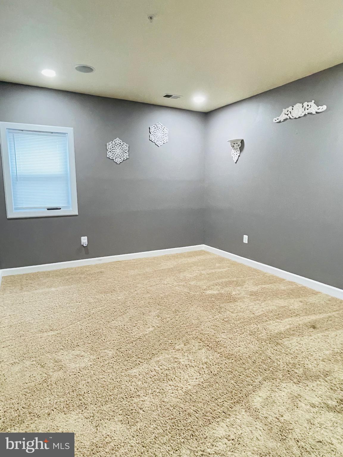 Real estate listing preview #49