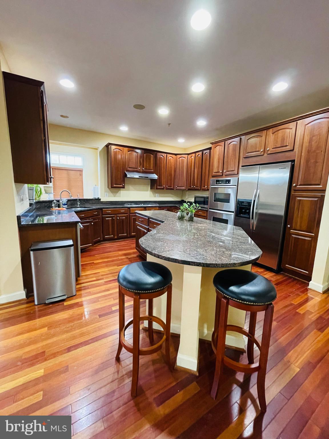 Real estate listing preview #17