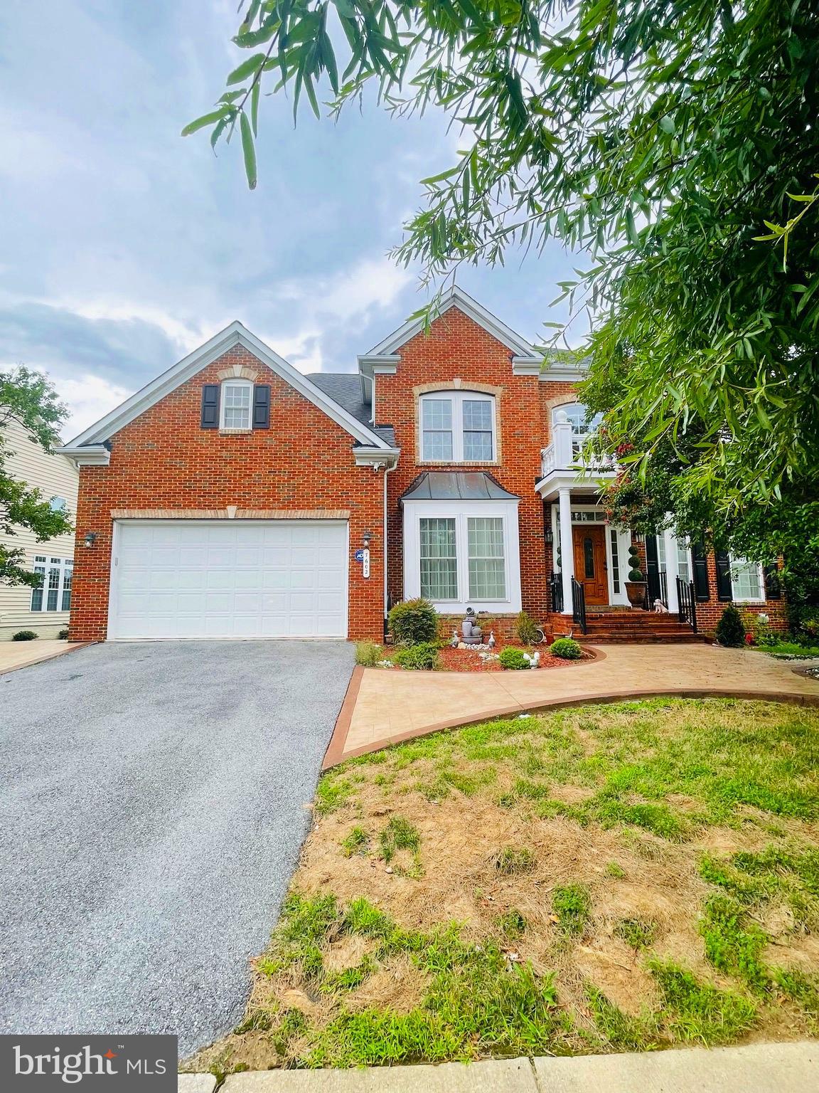 Real estate listing preview #2