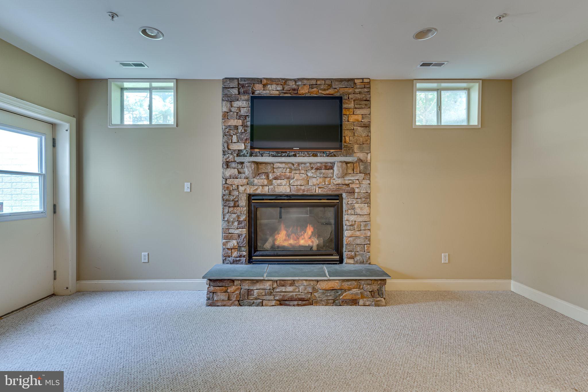 Real estate listing preview #45