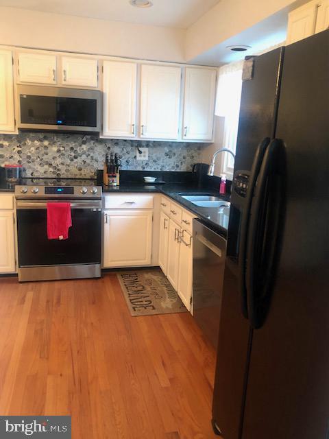 Real estate listing preview #10