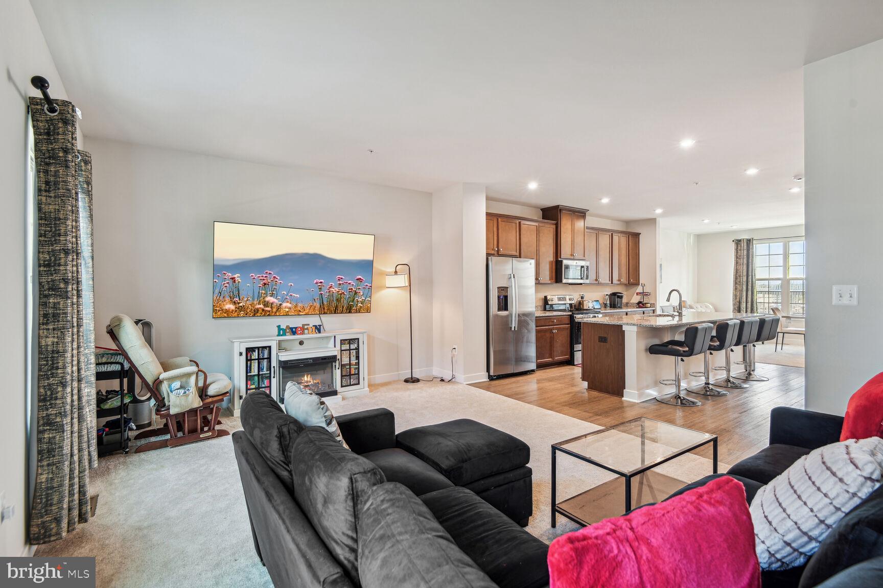 Real estate listing preview #9