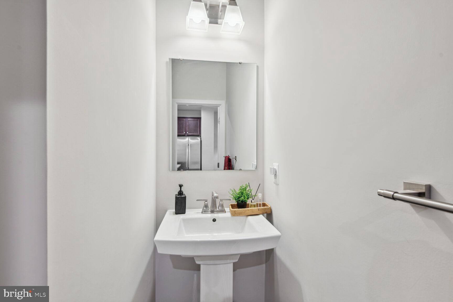 Real estate listing preview #7