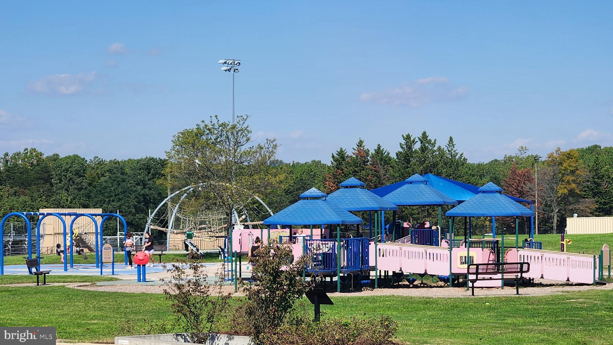 Real estate listing preview #36