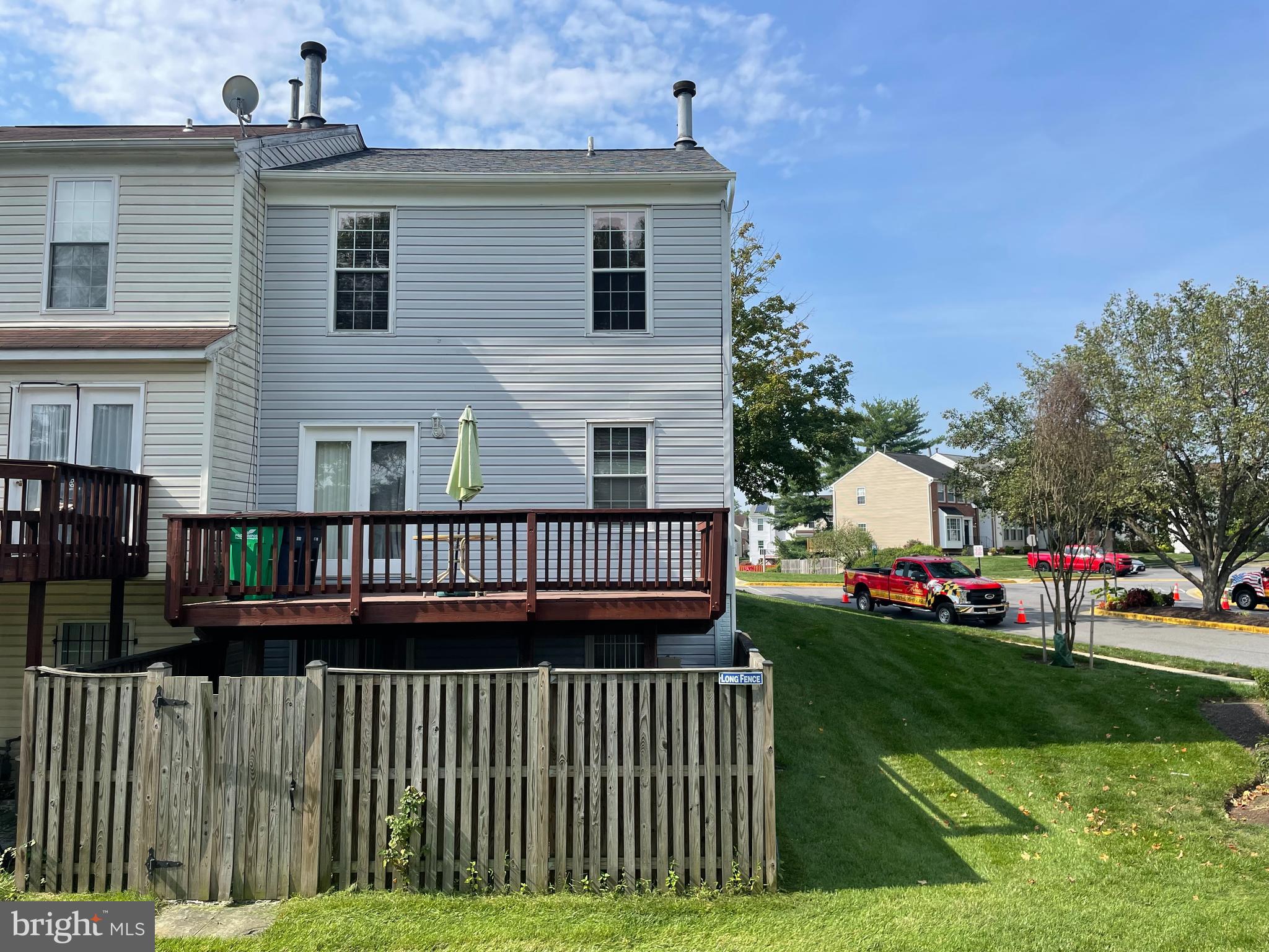 Real estate listing preview #4