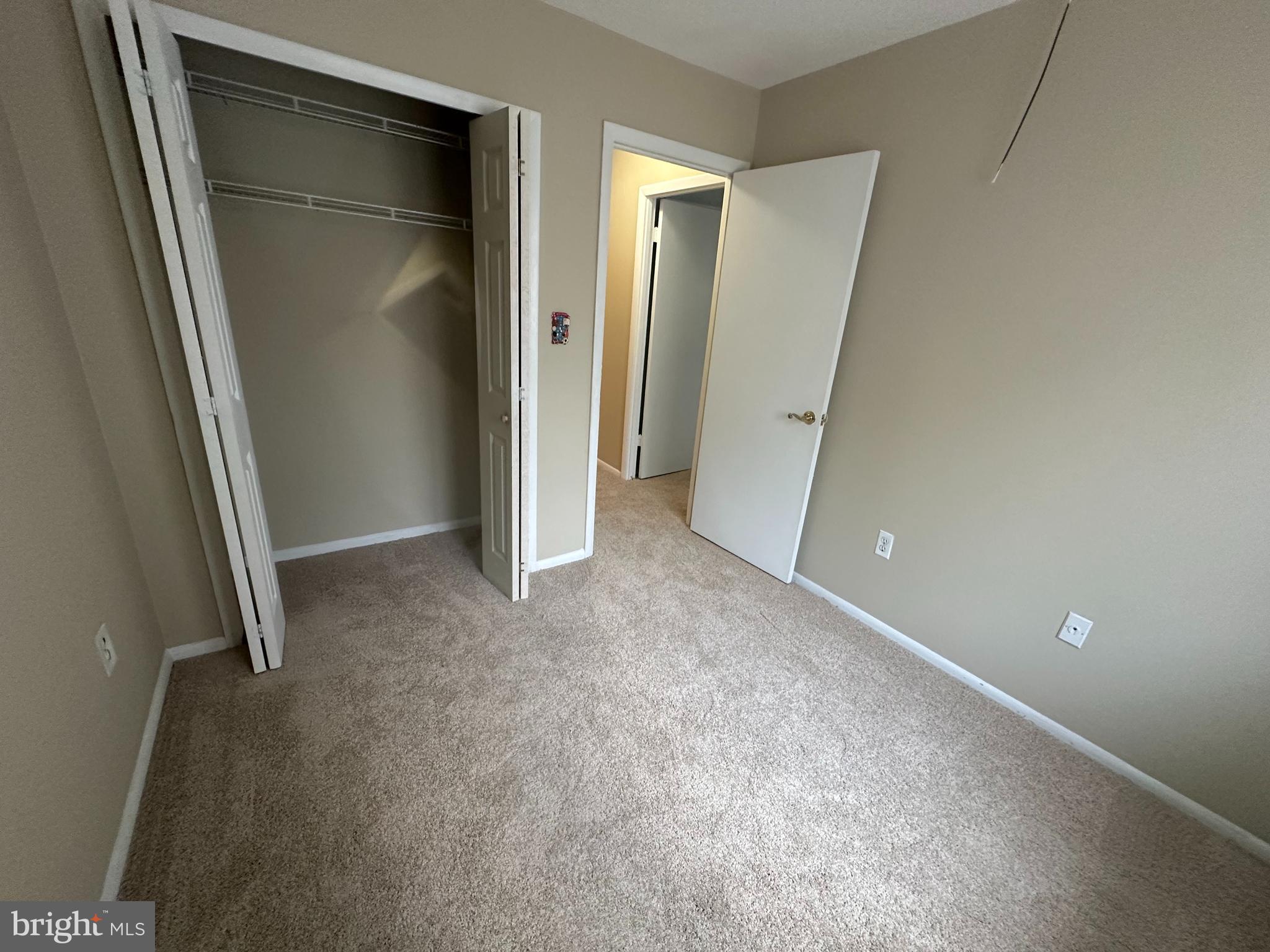 Real estate listing preview #11