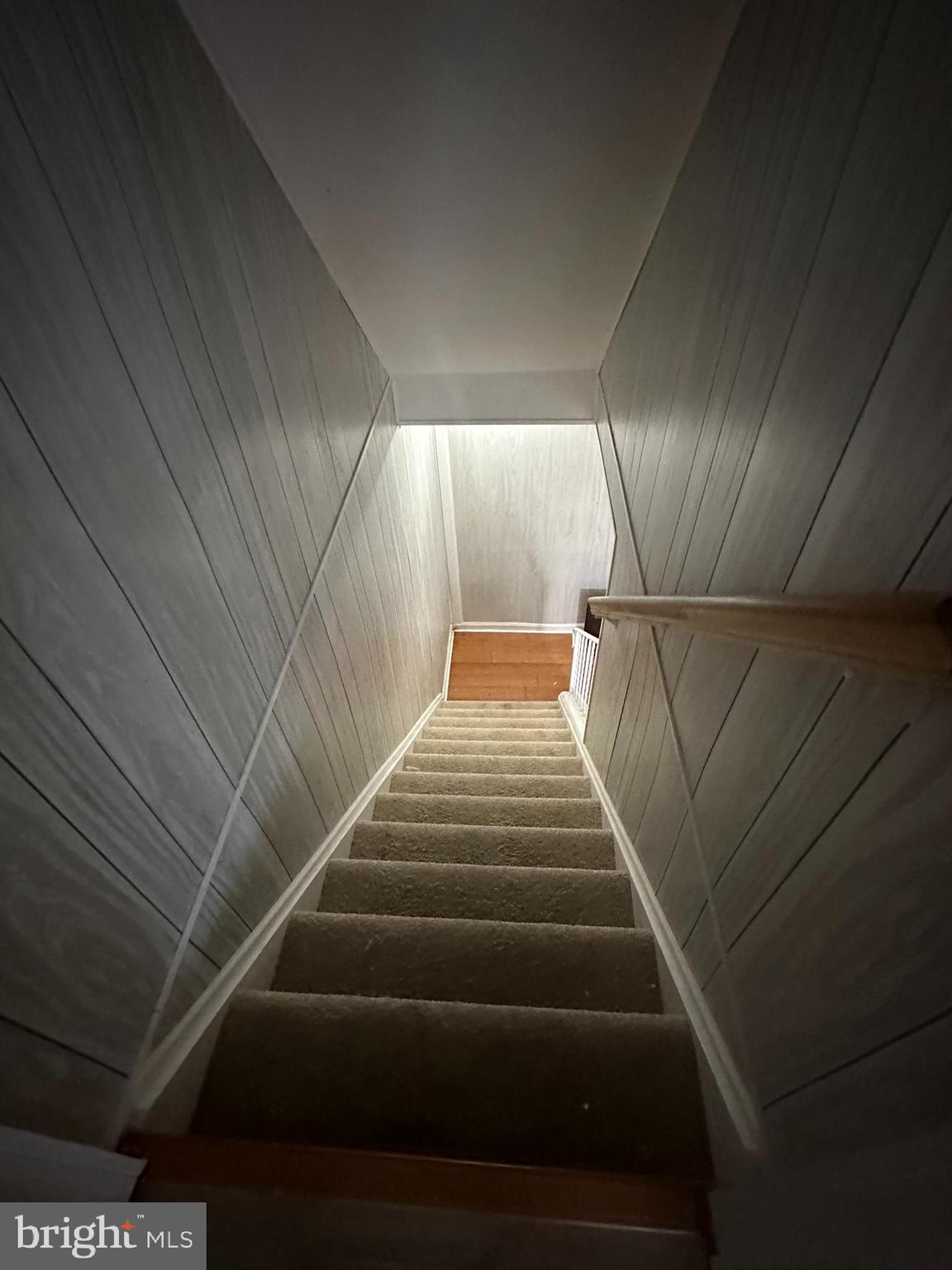 Real estate listing preview #18