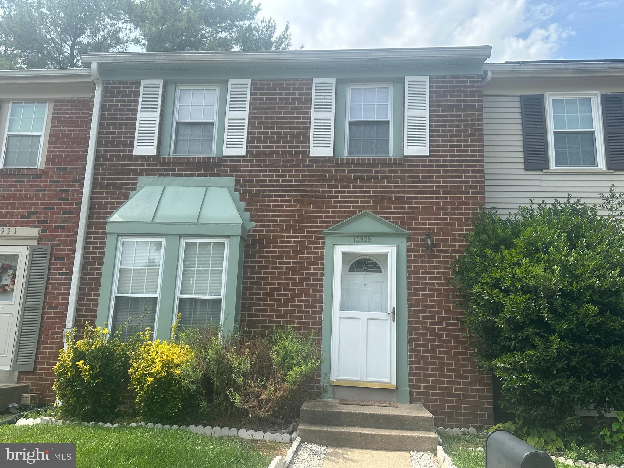 Real estate listing preview #3