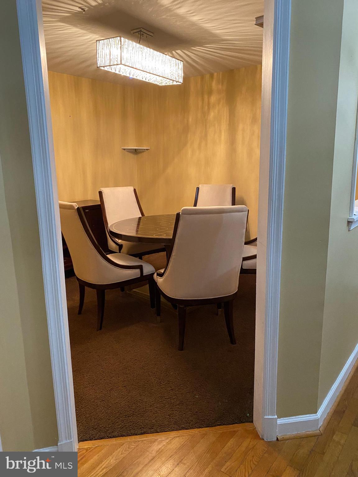 Real estate listing preview #4