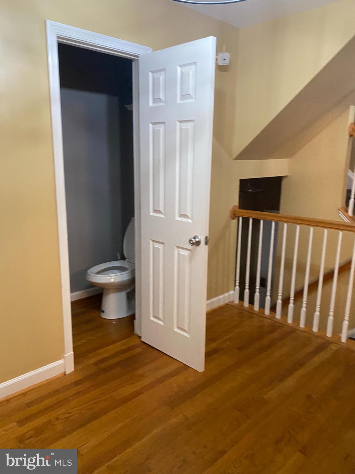 Real estate listing preview #6