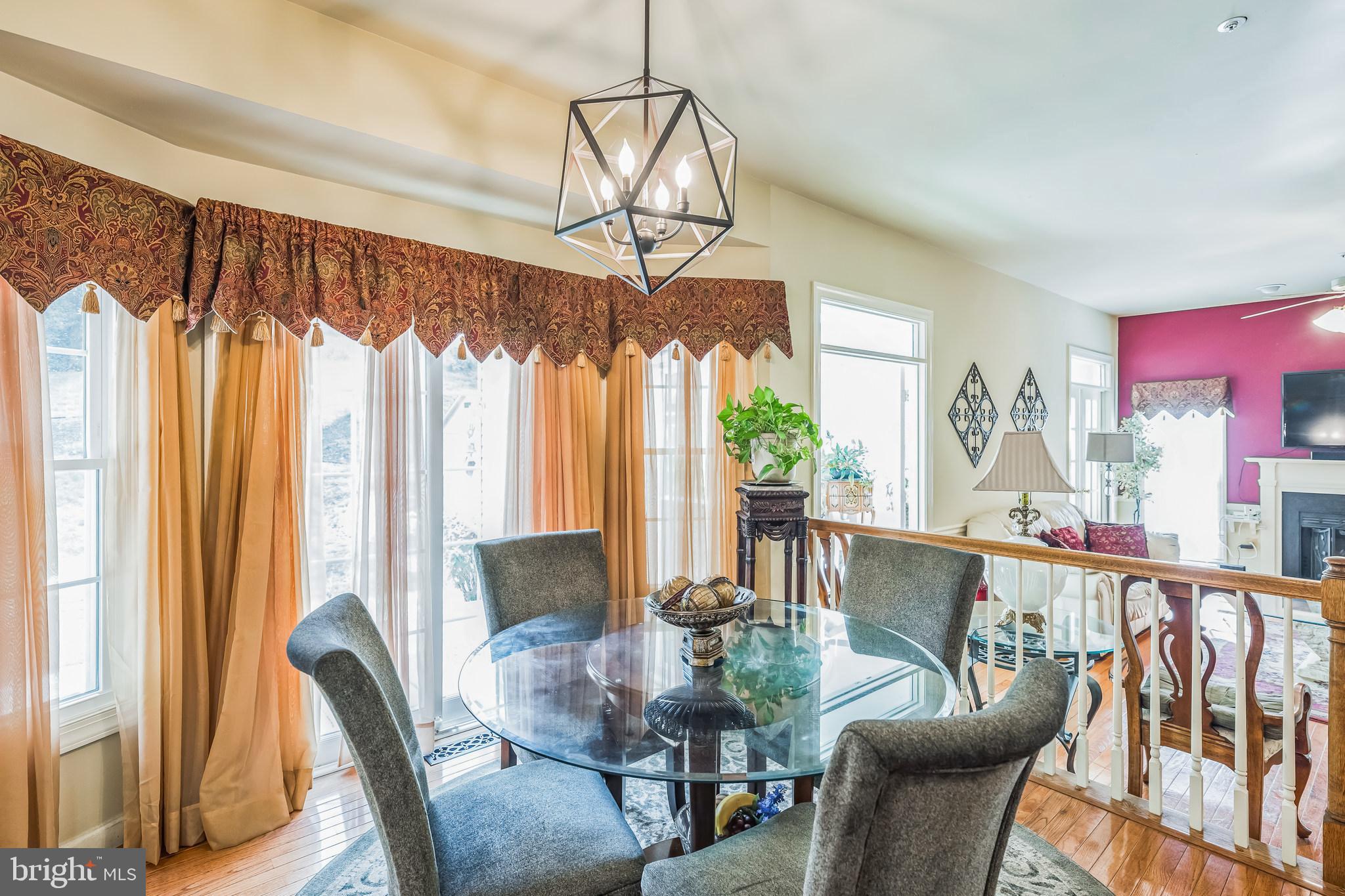 Real estate listing preview #10