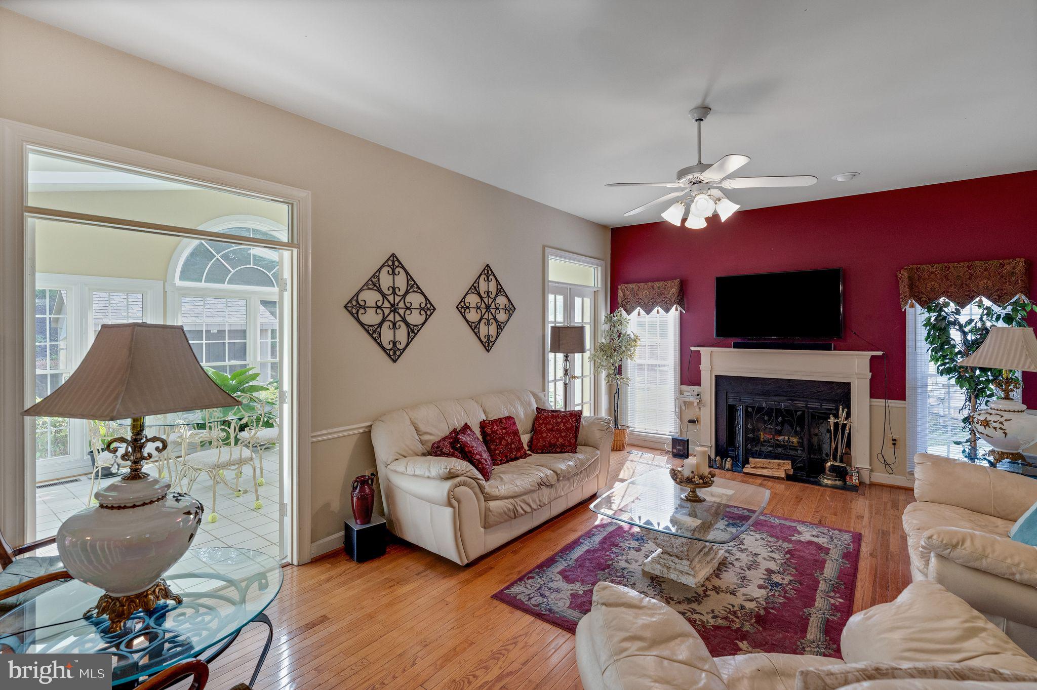 Real estate listing preview #11