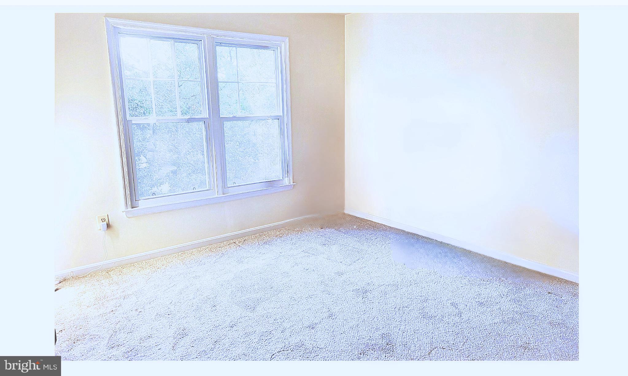 Real estate listing preview #18