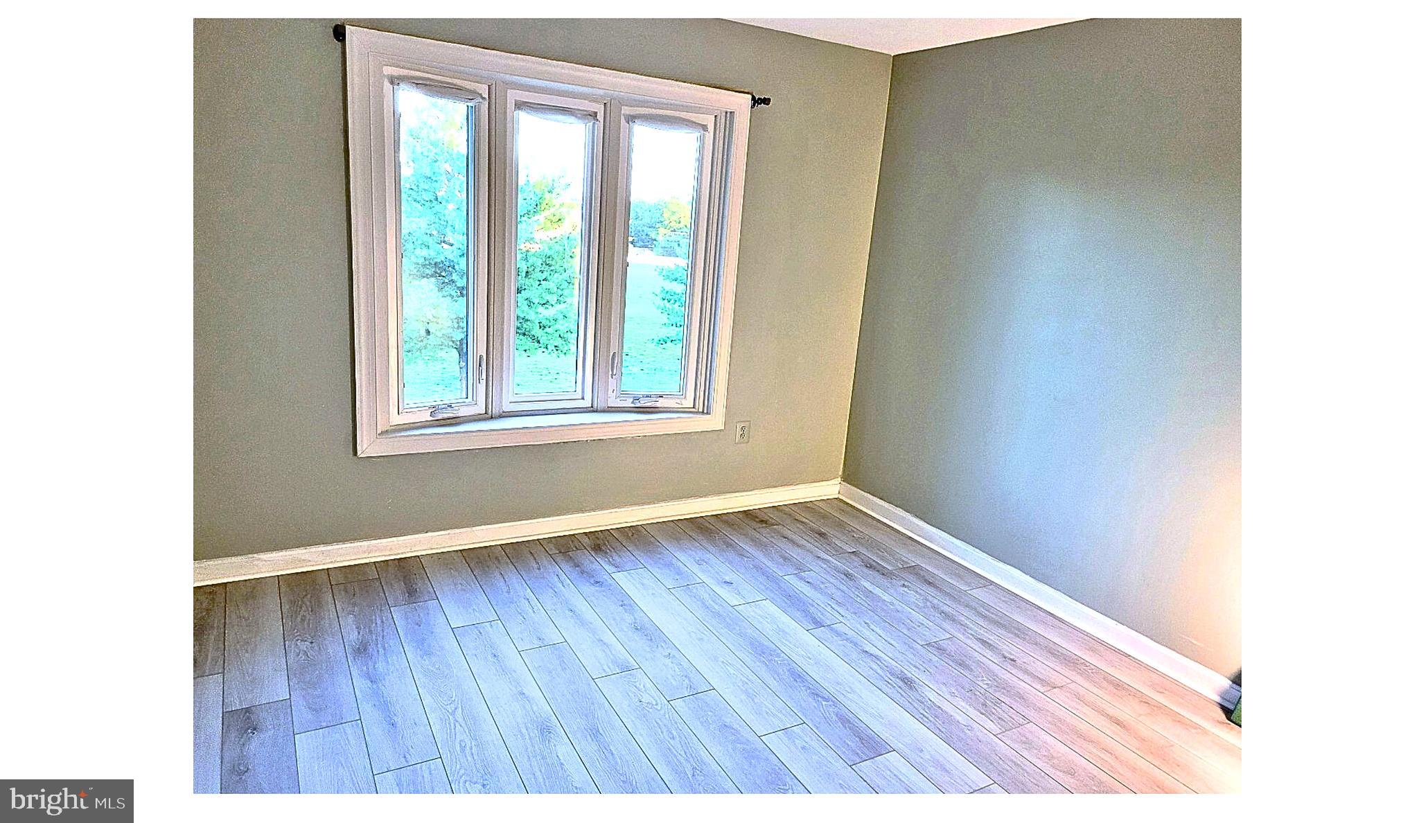 Real estate listing preview #17