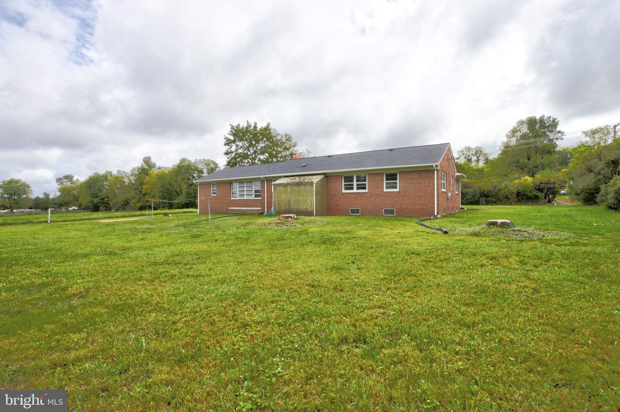 Real estate listing preview #5